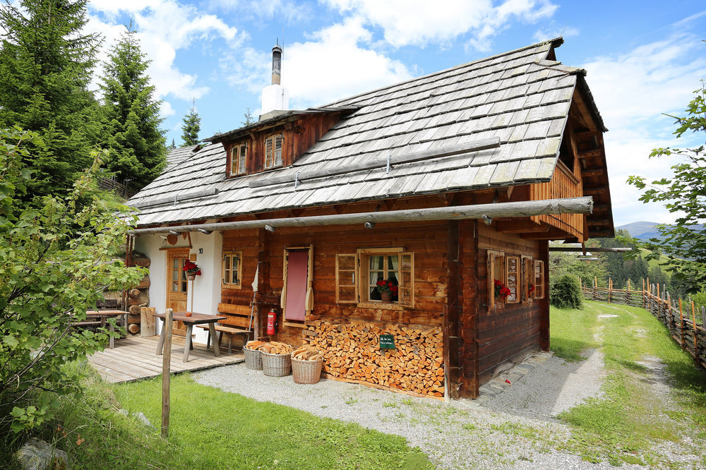 Almdorf Seinerzeit Hotel Wiedweg Bagian luar foto